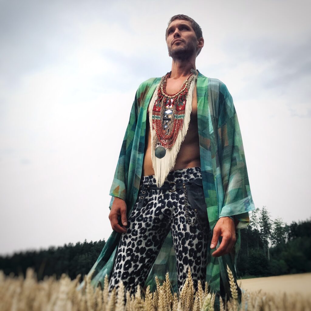 cat cow festival phillip friedel scaled