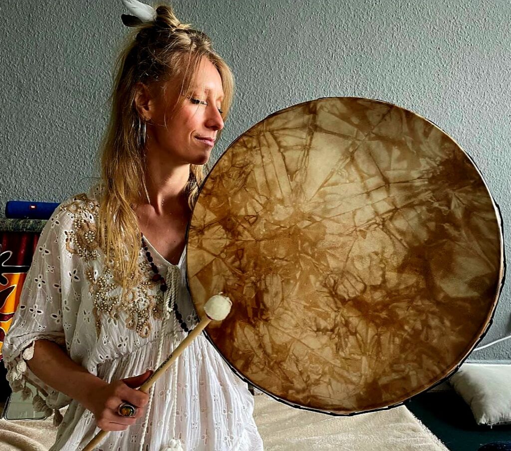 cat cow festival niene